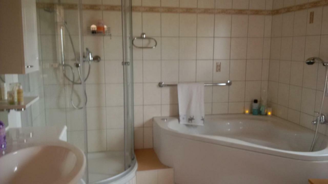 Ferienhaus Rosemarie Breungeshain المظهر الخارجي الصورة